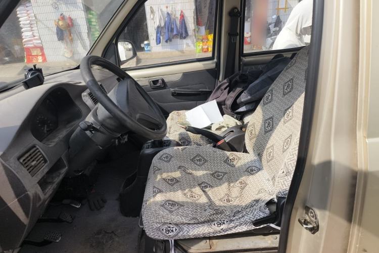 Used Wuling Rongguang 2011 1.2L Base Version Left Front Seat