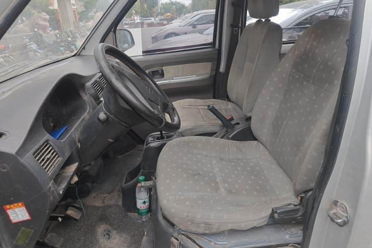 Used Wuling Rongguang 2011 1.2L Base Version Left Front Seat