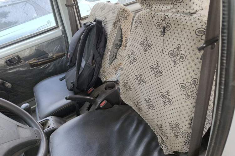 Used Wuling Rongguang 2011 1.2L Base Version Left Front Seat