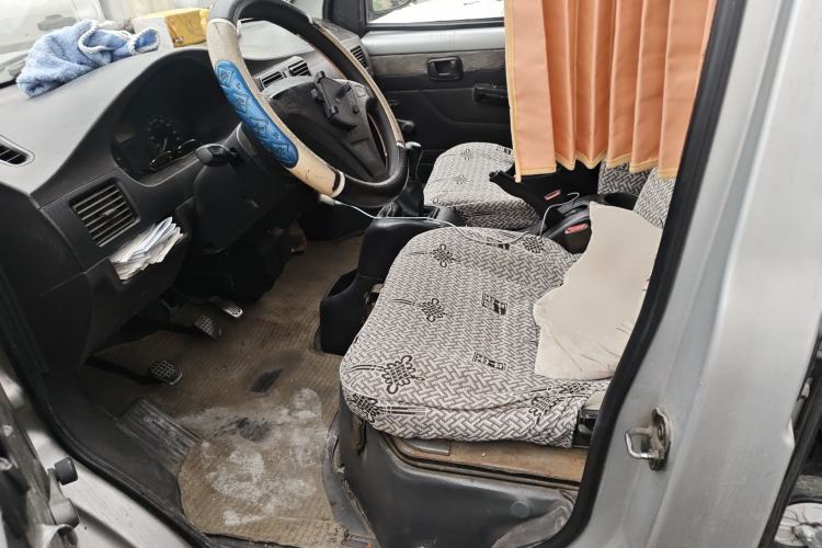 Used Wuling Rongguang 2011 1.2L Base Version Left Front Seat
