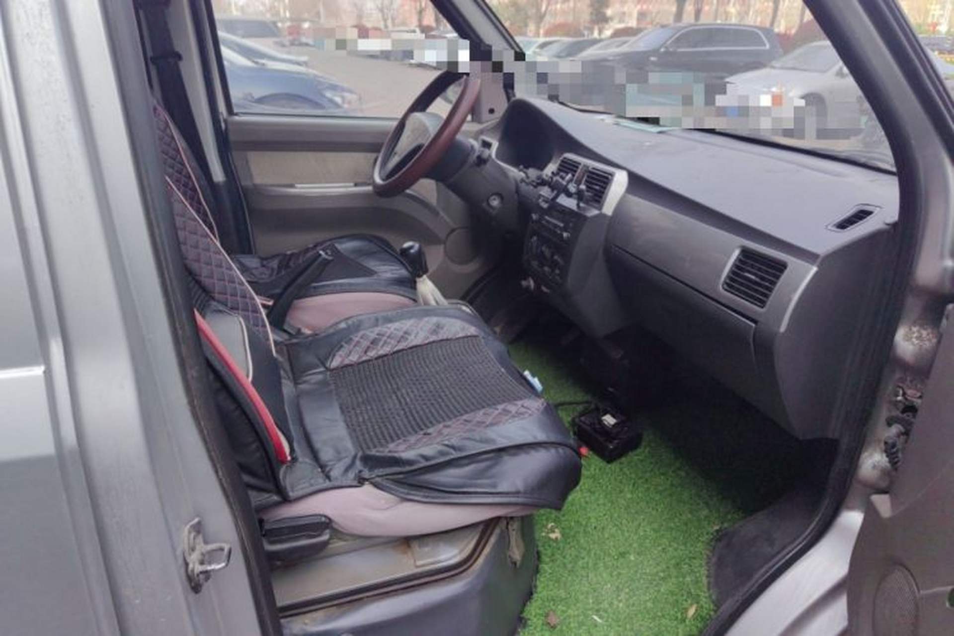 Used Wuling Rongguang 2011 1.2L Base Version Left Front Seat