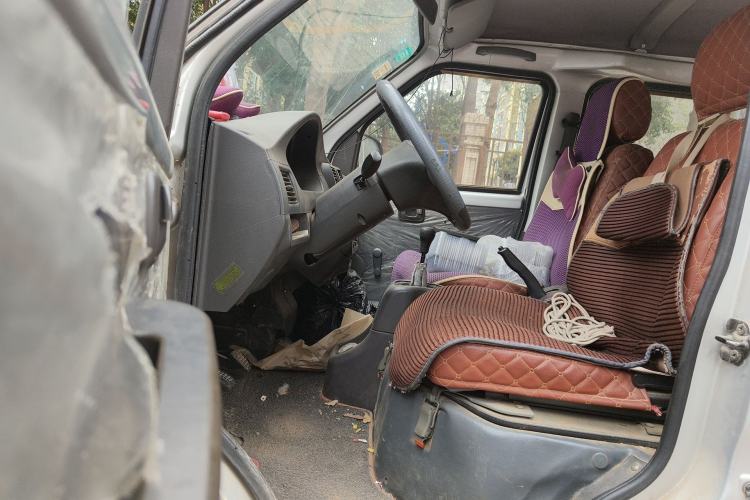 Used Wuling Rongguang 2011 1.2L Base Version Left Front Seat