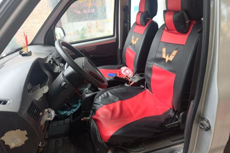 Used Wuling Rongguang 2011 1.2L Base Version Left Front Seat