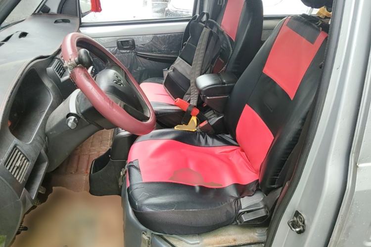 Used Wuling Rongguang 2011 1.2L Base Version Left Front Seat