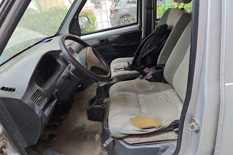 Used Wuling Rongguang 2011 1.2L Base Version Left Front Seat