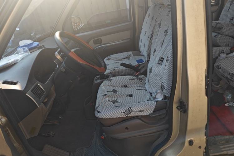Used Wuling Rongguang 2011 1.2L Standard Version Left Front Seat