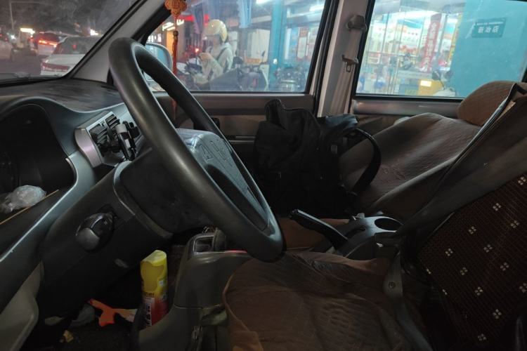 Used Wuling Rongguang 2011 1.2L Base Version Left Front Seat