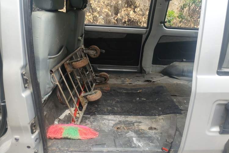 Used Wuling Rongguang 2011 1.2L Base Version Left Rear Seat