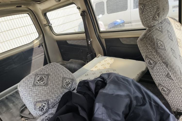 Used Wuling Rongguang 2011 1.2L Base Version Left Rear Seat