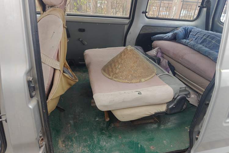 Used Wuling Rongguang 2011 1.2L Base Version Left Rear Seat