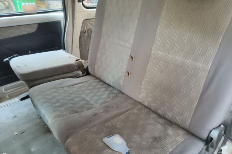 Used Wuling Rongguang 2011 1.2L Base Version Left Rear Seat