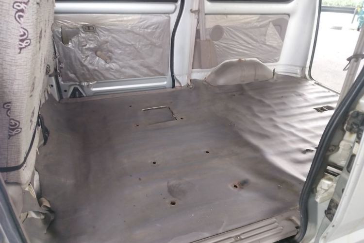 Used Wuling Rongguang 2011 1.2L Comfort Model Left Rear Seat