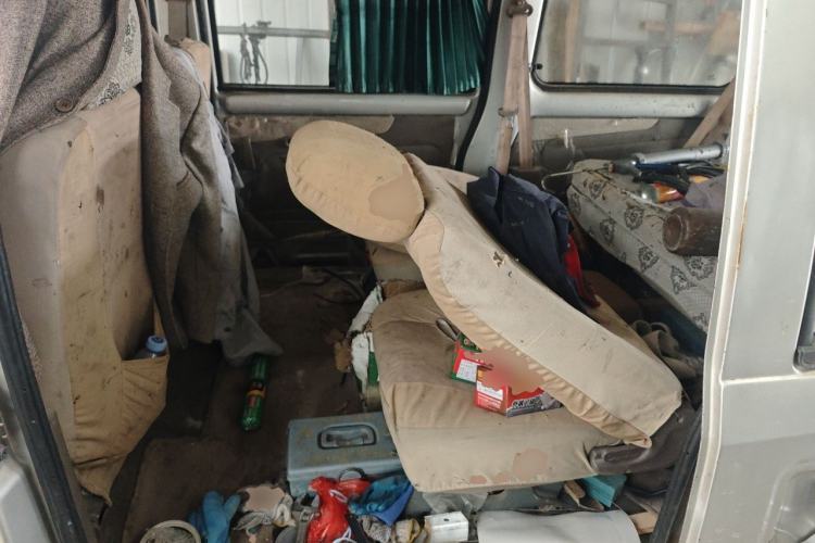 Used Wuling Rongguang 2011 1.2L Standard Version Left Rear Seat
