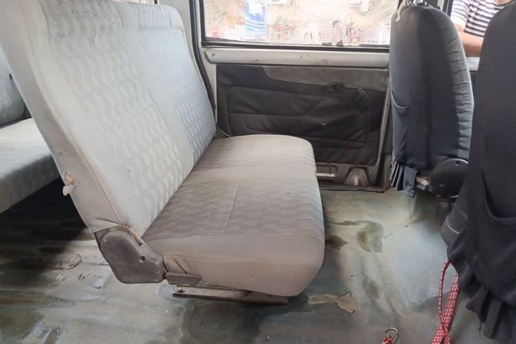 Used Wuling Rongguang 2011 1.2L Base Version Left Rear Seat