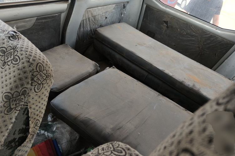 Used Wuling Rongguang 2011 1.2L Base Version Left Rear Seat