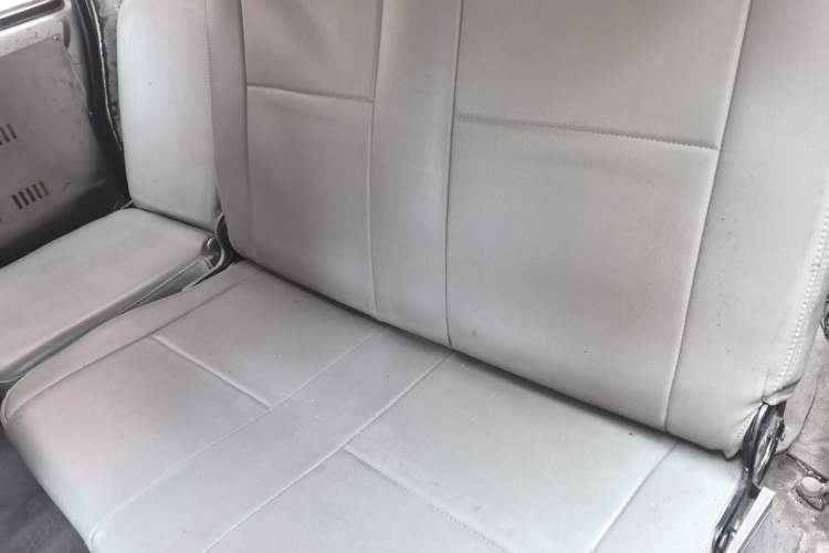 Used Wuling Rongguang 2011 1.2L Comfort Model Left Rear Seat