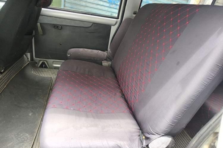 Used Wuling Rongguang 2011 1.2L Base Version Left Rear Seat