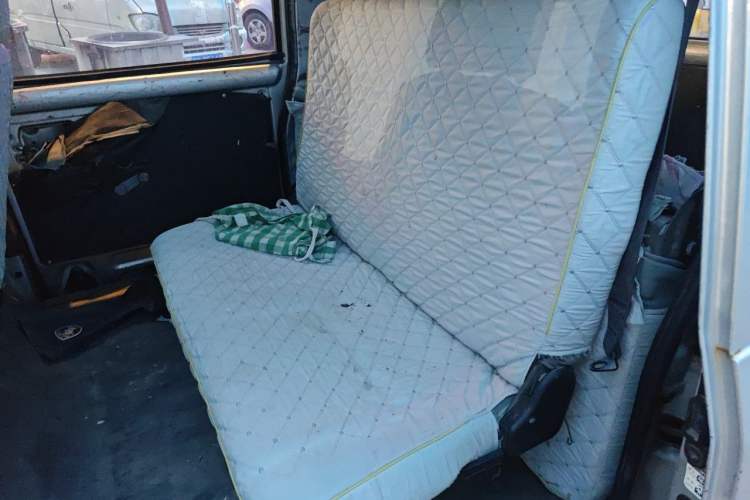Used Wuling Rongguang 2011 1.2L Base Version Left Rear Seat