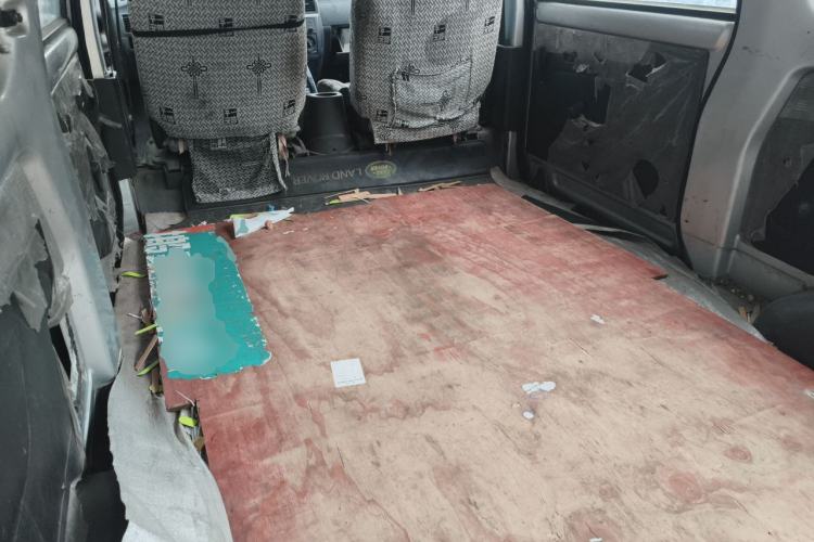 Used Wuling Rongguang 2011 1.2L Base Version Left Rear Seat