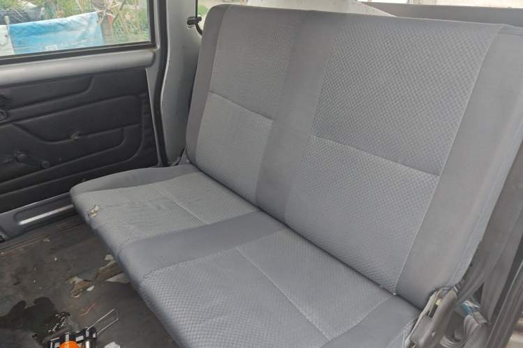 Used Wuling Rongguang 2011 1.2L Base Version Left Rear Seat