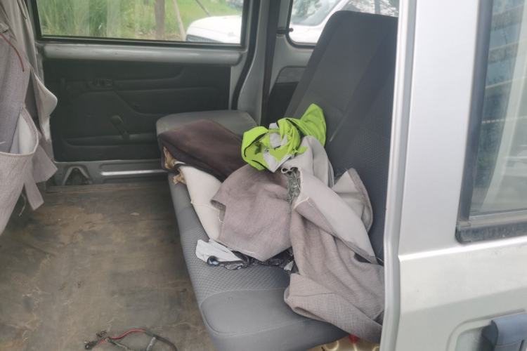 Used Wuling Rongguang 2011 1.2L Base Version Left Rear Seat