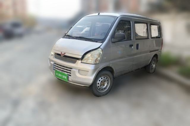 Wuling Rongguang 2011 1.2L Base Version usata