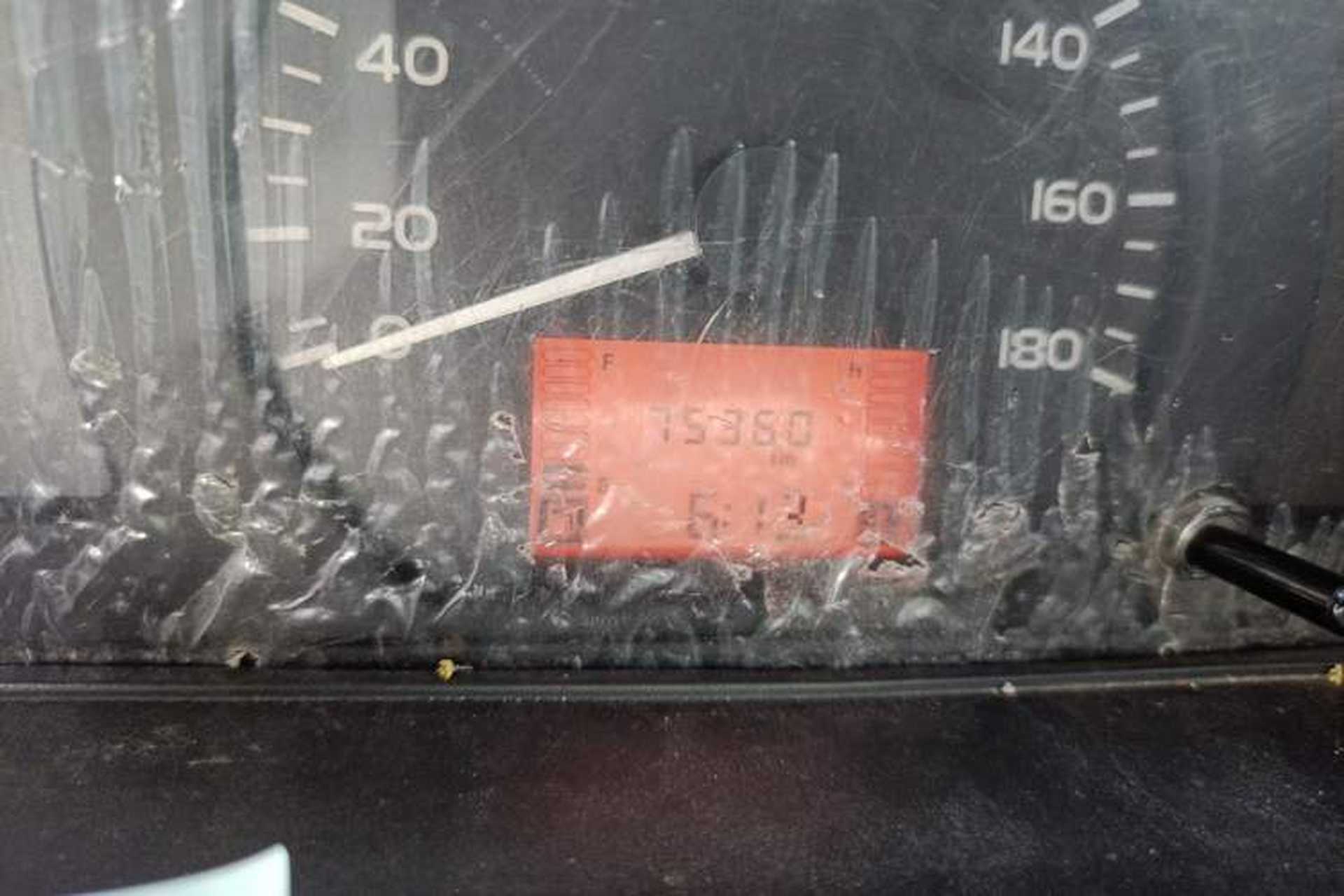 Used Wuling Rongguang 2011 1.2L Base Version Odometer Close Up