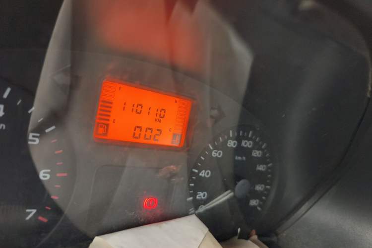 Used Wuling Rongguang 2011 1.2L Base Version Odometer Close Up