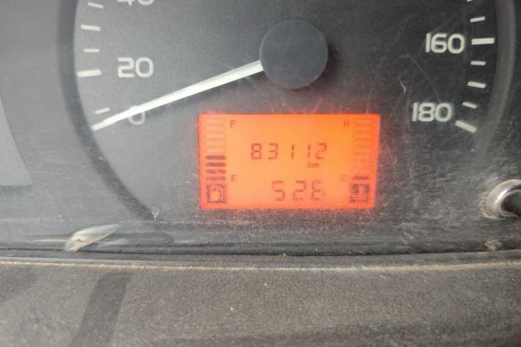 Used Wuling Rongguang 2011 1.2L Base Version Odometer Close Up