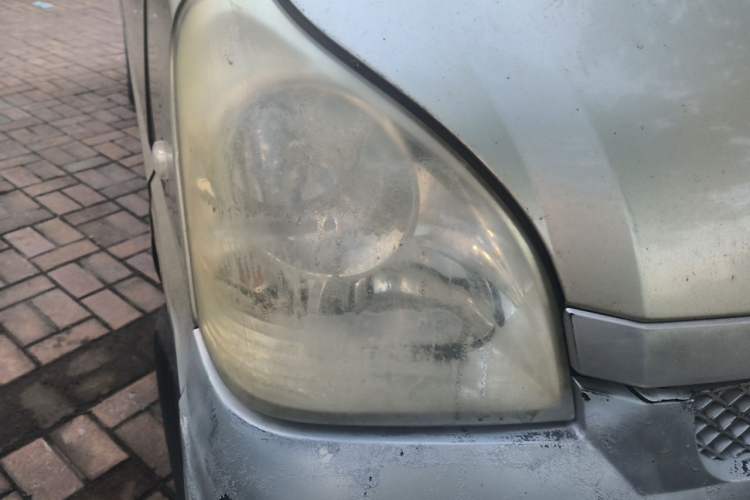 Used Wuling Rongguang 2011 1.2L Base Version Right Front Headlight