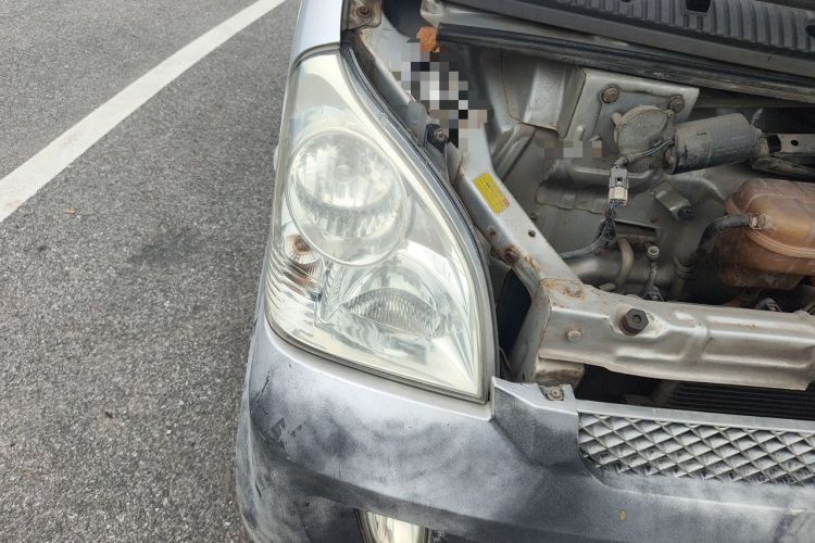 Used Wuling Rongguang 2011 1.2L Standard Version Right Front Headlight