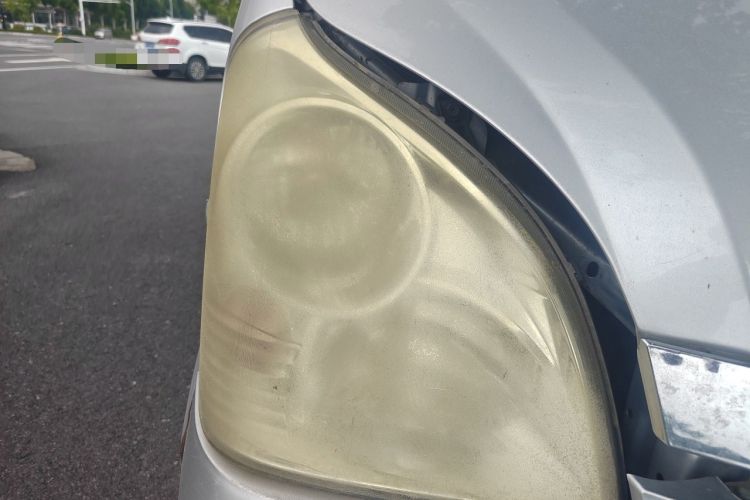 Used Wuling Rongguang 2011 1.2L Base Version Right Front Headlight
