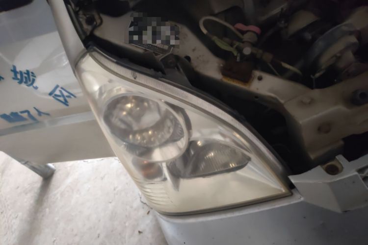Used Wuling Rongguang 2011 1.2L Base Version Right Front Headlight
