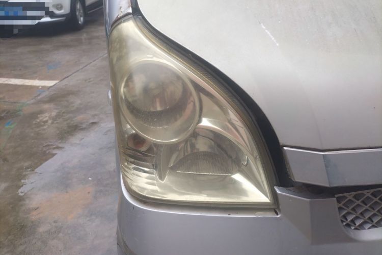 Used Wuling Rongguang 2011 1.2L Comfort Model Right Front Headlight