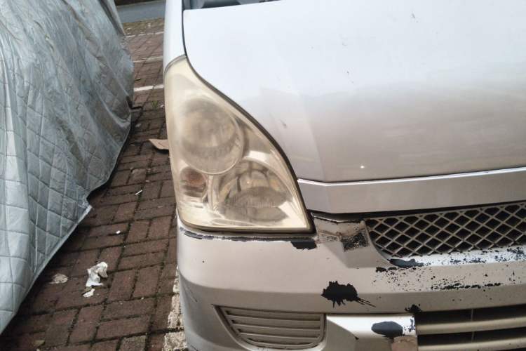 Used Wuling Rongguang 2011 1.2L Base Version Right Front Headlight