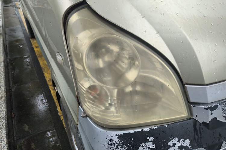 Used Wuling Rongguang 2011 1.2L Base Version Right Front Headlight