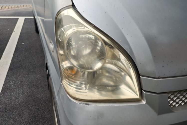 Used Wuling Rongguang 2011 1.2L Base Version Right Front Headlight