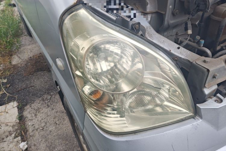 Used Wuling Rongguang 2011 1.2L Base Version Right Front Headlight