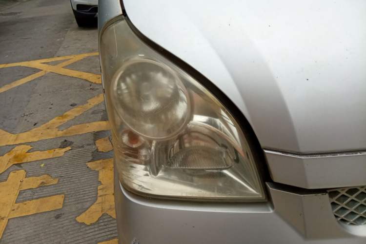Used Wuling Rongguang 2011 1.2L Base Version Right Front Headlight