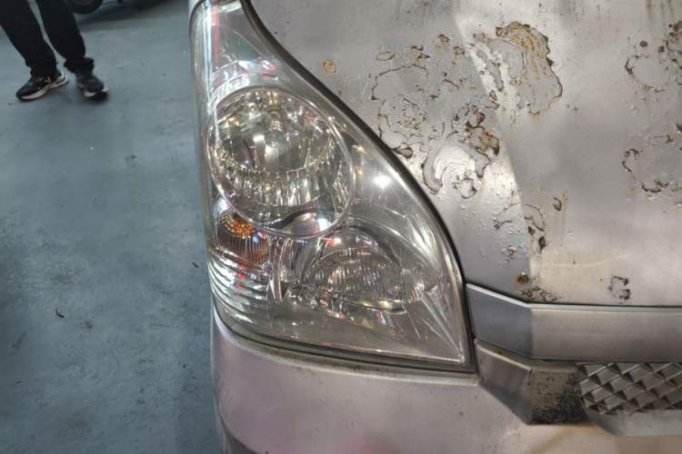 Used Wuling Rongguang 2011 1.2L Base Version Right Front Headlight