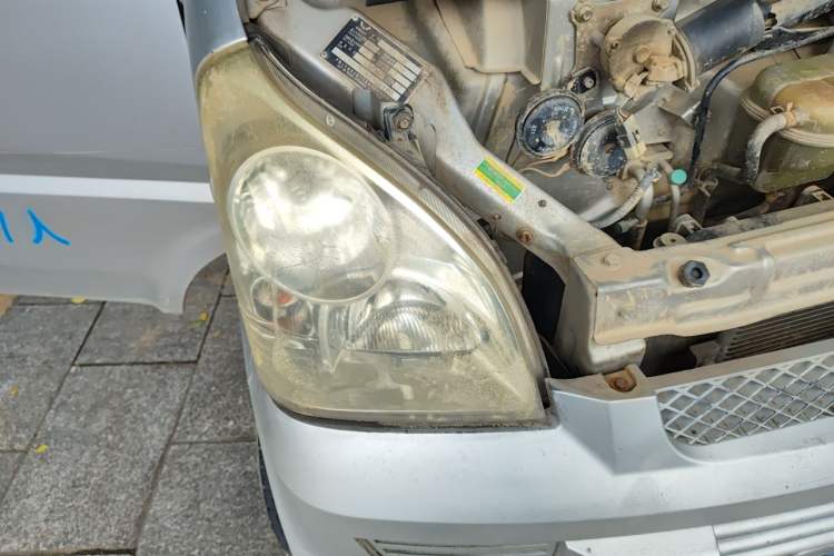 Used Wuling Rongguang 2011 1.2L Base Version Right Front Headlight