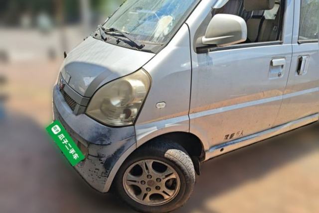 Used Wuling Rongguang 2011 Wuling Rongguang 1.2 Manual Gasoline 6-Seater
