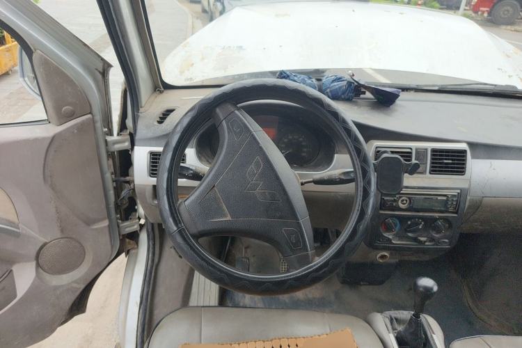 Used Wuling Rongguang 2011 1.2L Standard Version Steering Wheel