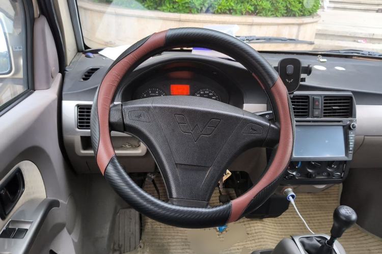 Used Wuling Rongguang 2011 1.2L Standard Version Steering Wheel