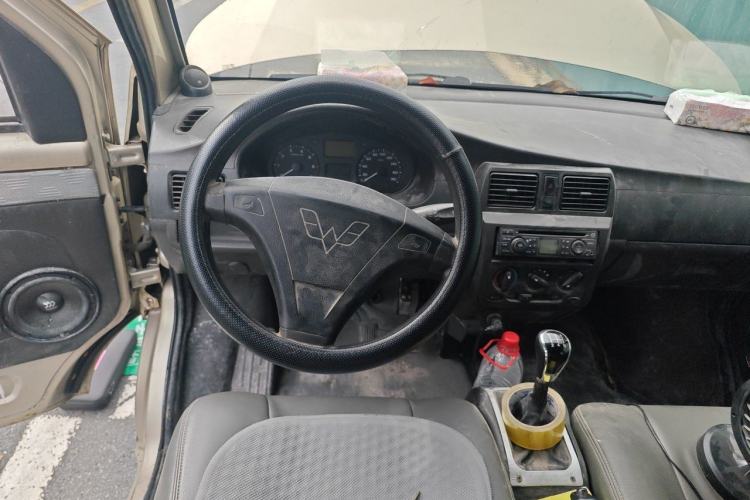 Used Wuling Rongguang 2011 1.5L Base Version Steering Wheel