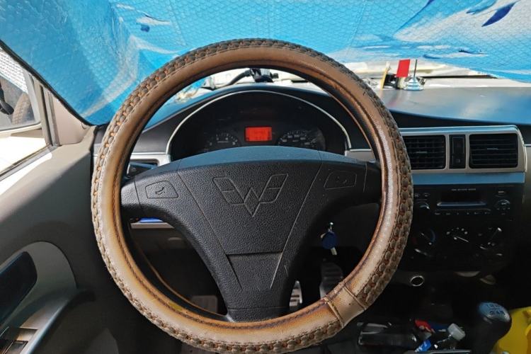 Used Wuling Rongguang 2011 1.5L Base Version Steering Wheel
