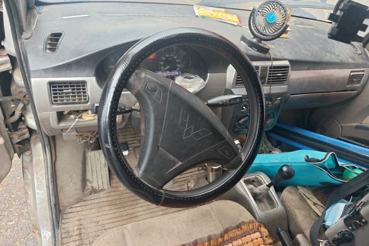 Used Wuling Rongguang 2011 1.2L Standard Version Steering Wheel