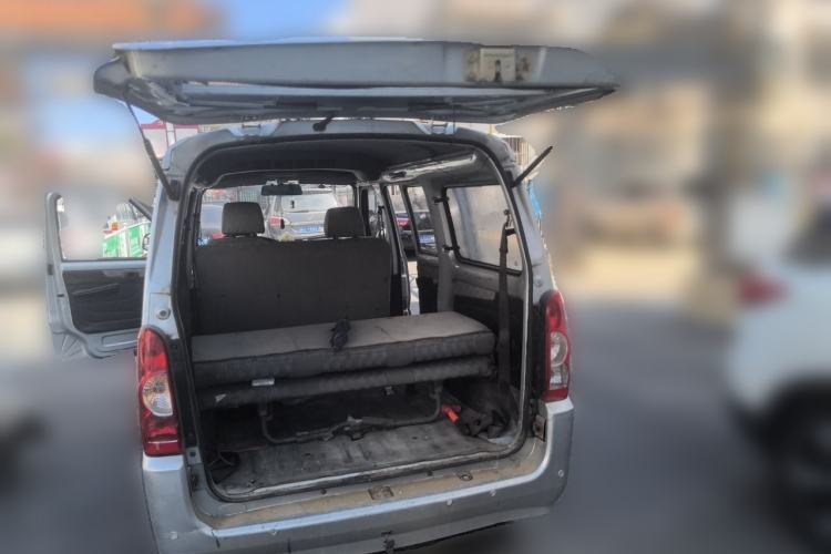 Used Wuling Rongguang 2011 1.2L Base Version Trunk