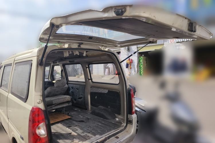 Used Wuling Rongguang 2011 1.2L Base Version Trunk