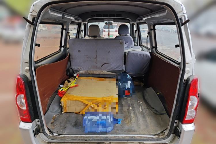 Used Wuling Rongguang 2011 1.2L Base Version Trunk